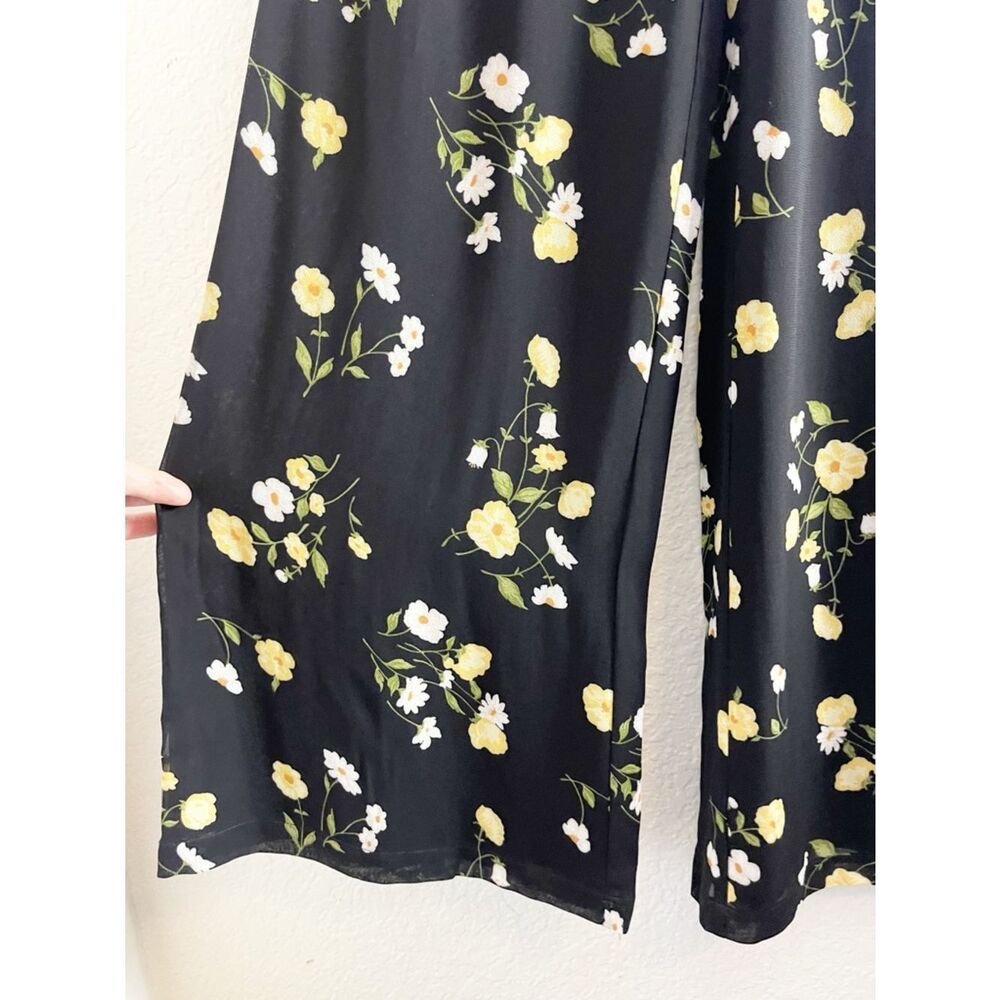 Reformation Starry Pant in a Floral Piazza Print. Wide leg floral boho pants - Picture 4 of 8